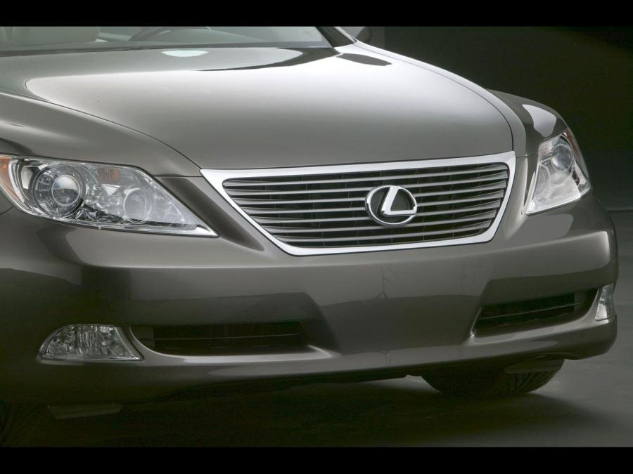  Lexus LS460 2006 года  (фото 163 из 200)